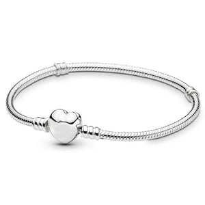 Shiny Heart Charm Bracelet